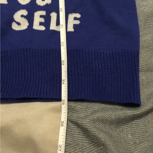 Women’s Christmas Sweater - Picture 3 of 5